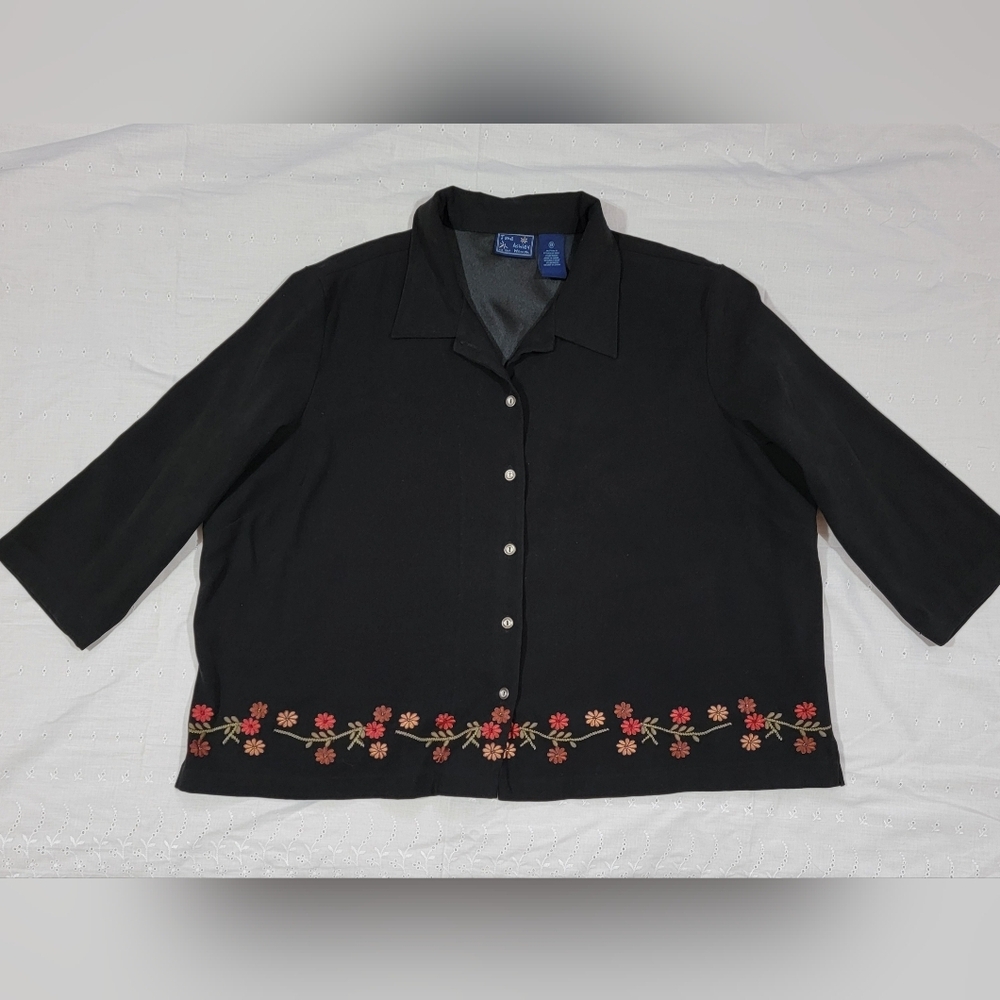 Jane Ashley Woman Black Embroidered Floral Button Down Shirt 3X Womens Plus Size